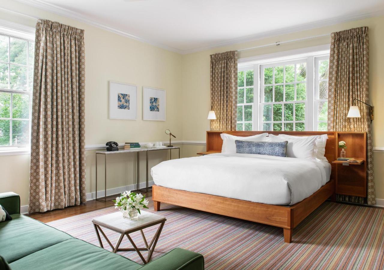 Oakhurst Inn At The University Charlottesville Kültér fotó